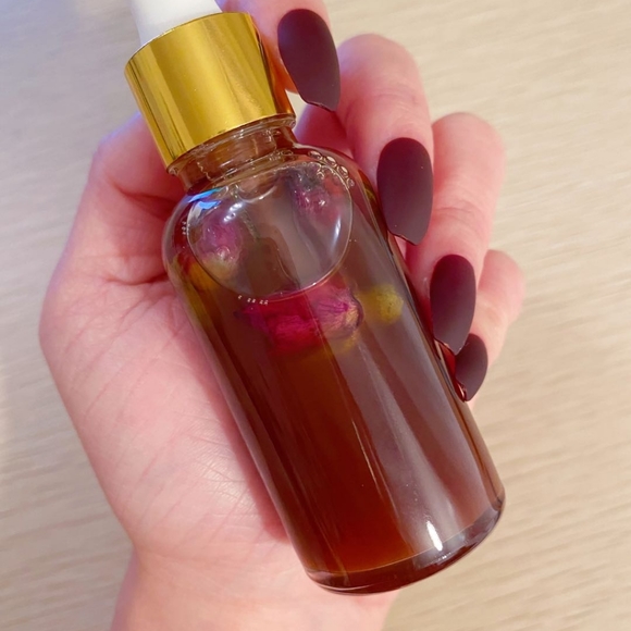 SWEET ROMANCE LOVE SPELL OIL, Come to me oil, Obsession ritual oil - Picture 2 of 4
